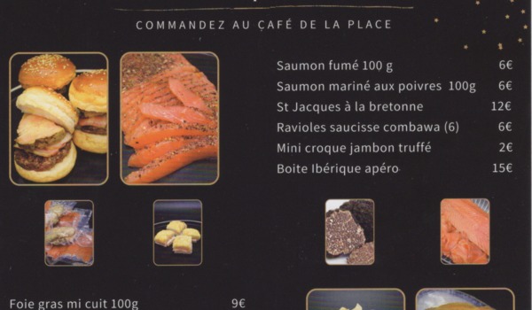Le café de la place pendant les fêtes 